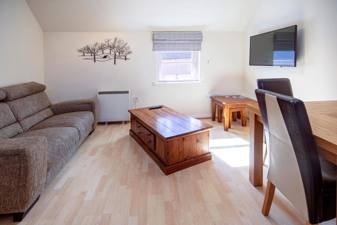 7 Varis Apartments Форес Екстериор снимка